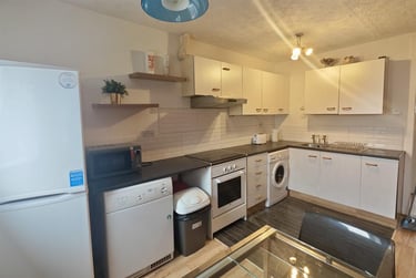 2 bed flat, Blackfriars Court, Newcastle Upon Tyne, Newcastle, NE14XB - Image 2